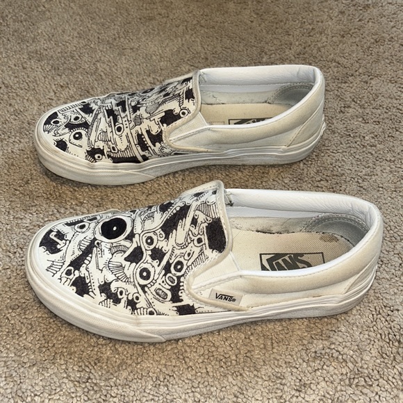 1 of a kind white and black slip on vans womens 6.5 men’s 5 drawn on art design - Picture 5 of 8